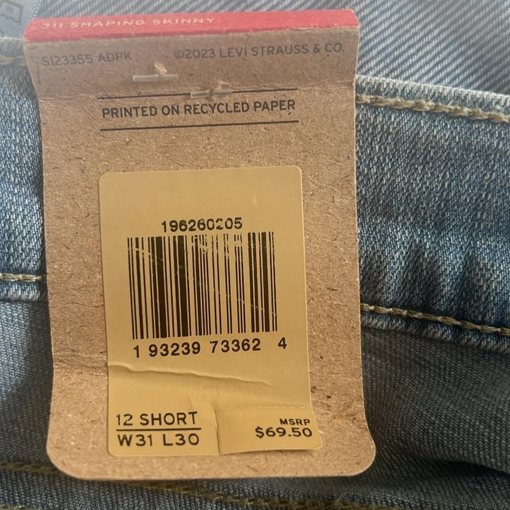 Levi's 311 Mid Rise Shaping Skinny Jeans Size 31 - Picture 6 of 6